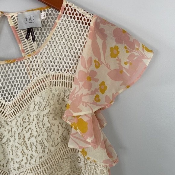 Anthropologie HD In Paris Floras Flutter Short Sleeve Top Floral Lace Key Hole - Picture 6 of 14